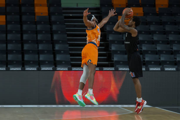 队的传球线 队的传球线